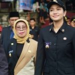 Patahkan Stigma Gender, Annisa–Leli Arni Buktikan Kepemimpinan Efektif di Dharmasraya